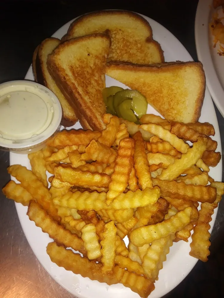 Geill Cheese Sandwich wth FF & Homemade Ranch